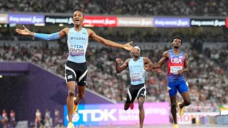 Collen Kebinatshipi leads Botswana to glory in men's 400m final 