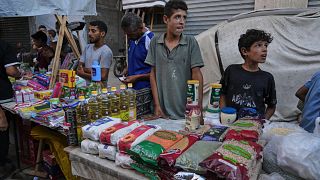 In Gaza, gangs and merchants sell food aid at exorbitant prices