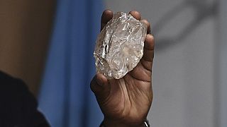 Botswana secures enhanced 10-year diamond deal with De Beers
